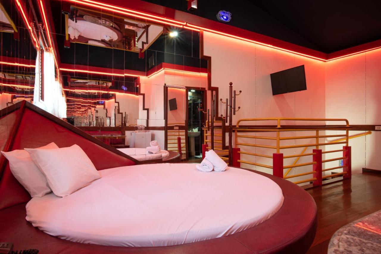 Motel Fantasy 5 Бело Оризонти Екстериор снимка